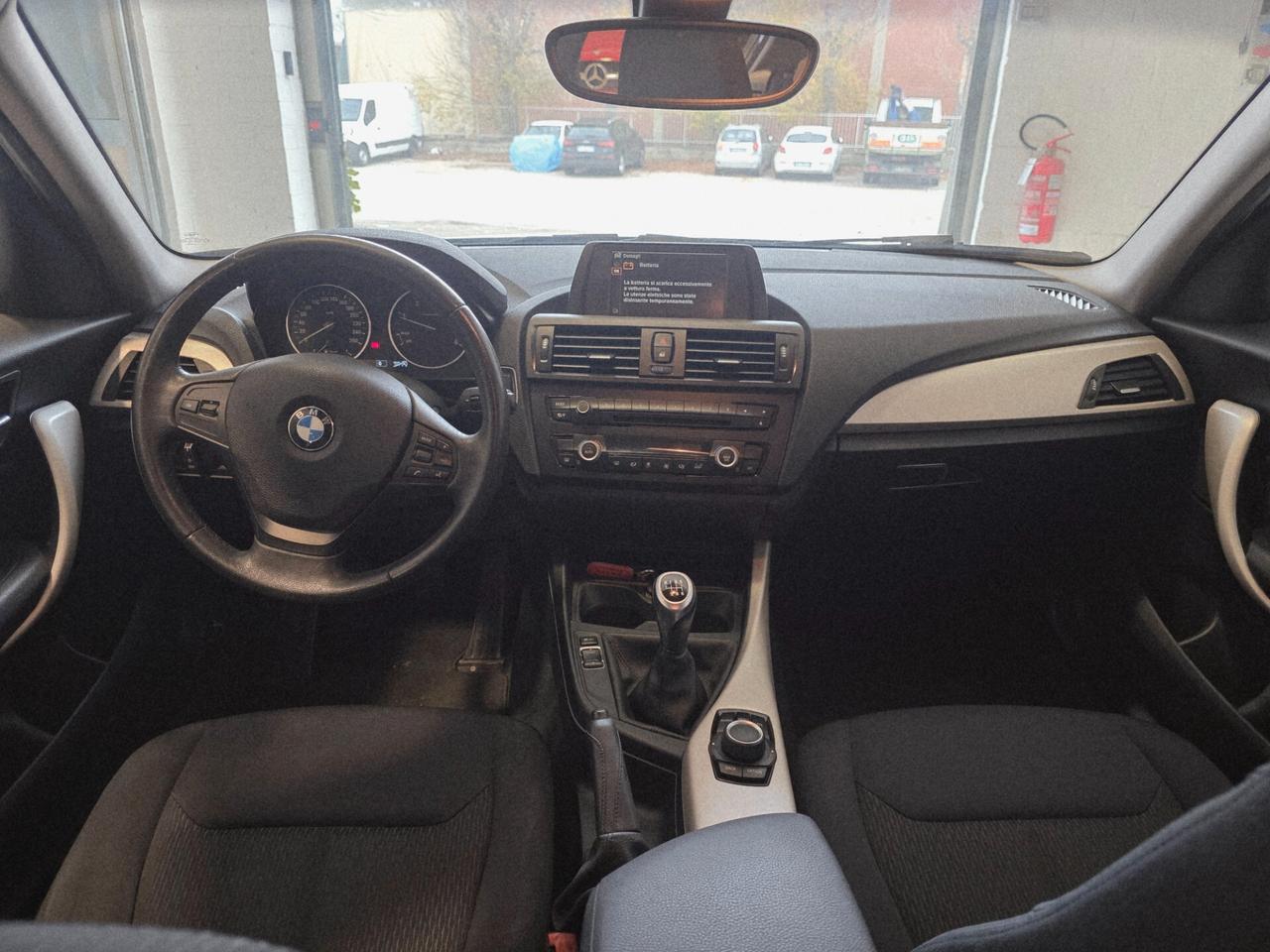 Bmw 114 114d 5p. Unique