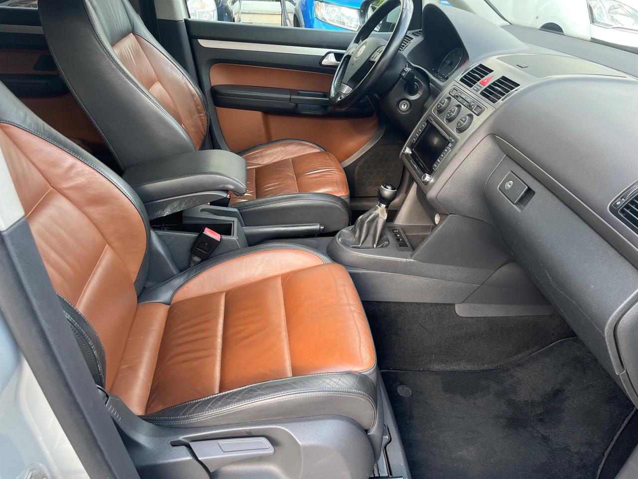 Volkswagen Touran 2.0 TDI DPF Trendline