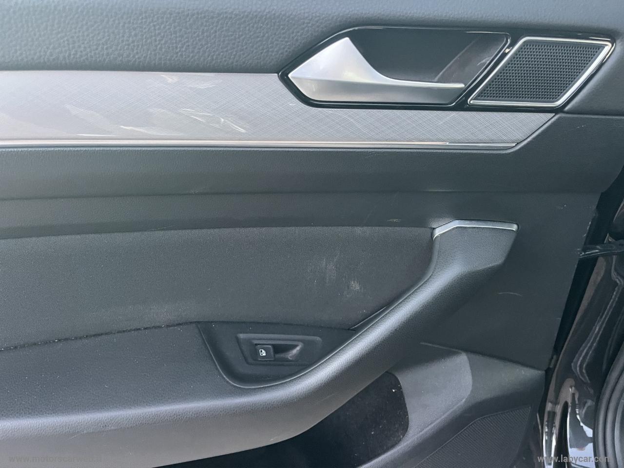 VOLKSWAGEN Passat Var. 2.0 TDI EVO DSG Business