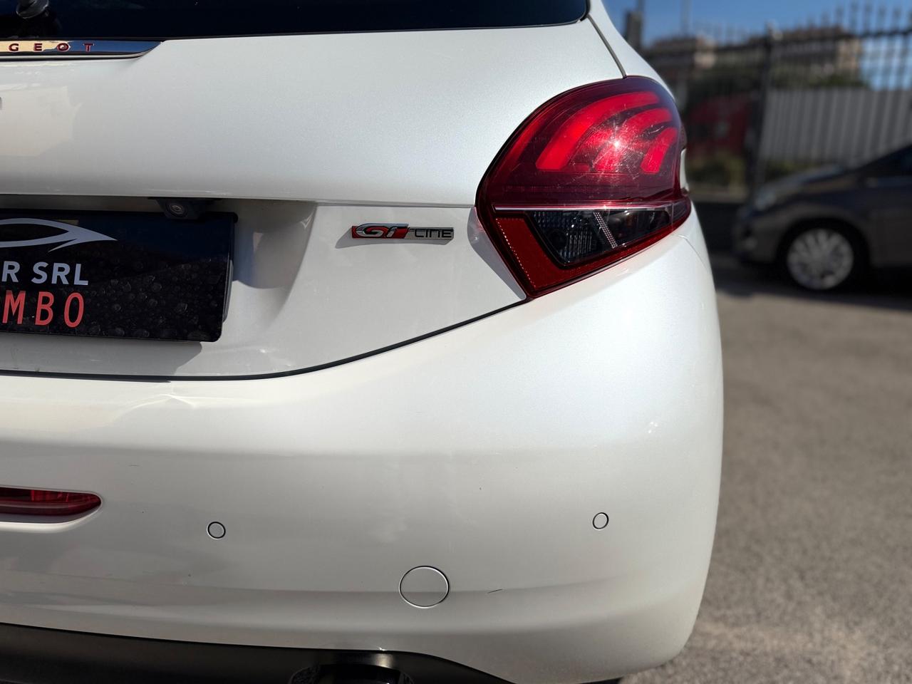 Peugeot 208 BlueHDi 120 S&S 5 porte GT Line PERFETTA