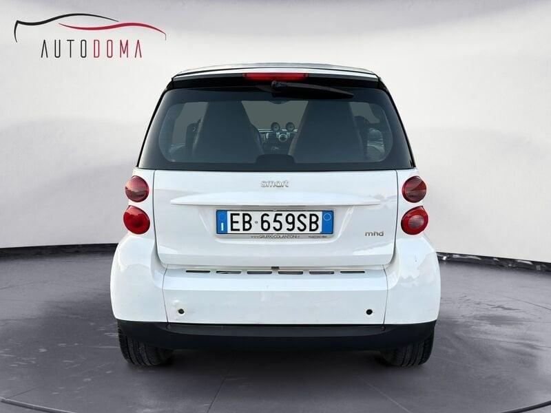 smart fortwo fortwo 1000 52 kW MHD coupé pulse