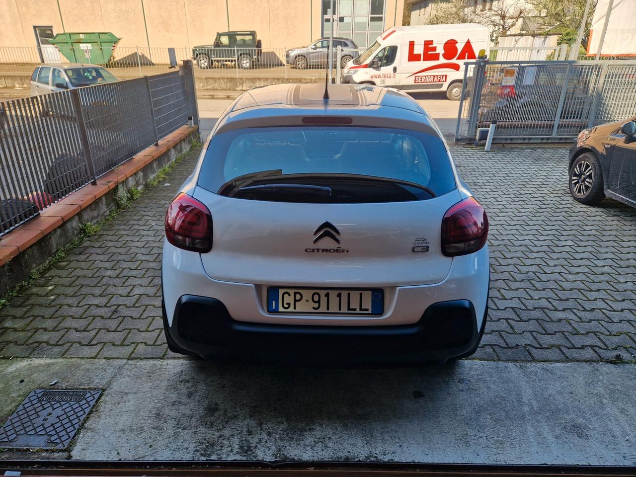 Citroen C3 3A SERIE PURETECH 83 S&S SHINE
