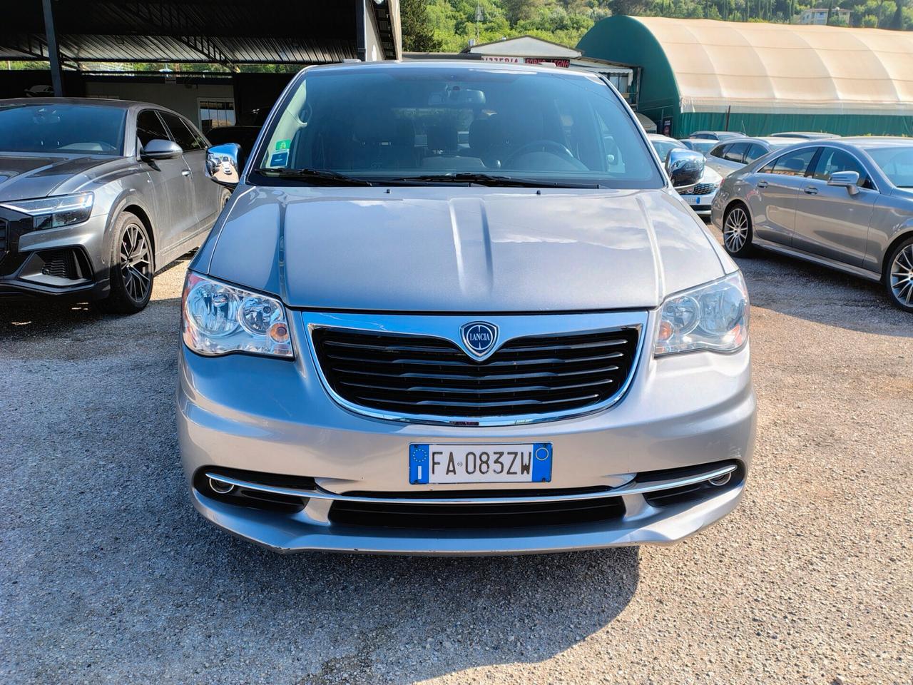 Lancia Voyager 2.8 Turbodiesel Platinum 177 CV