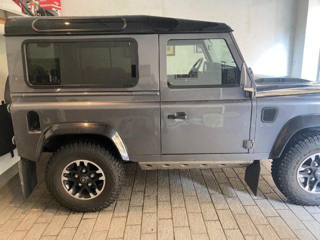 LAND ROVER Defender 90 2.2 Adventure Limited Edition