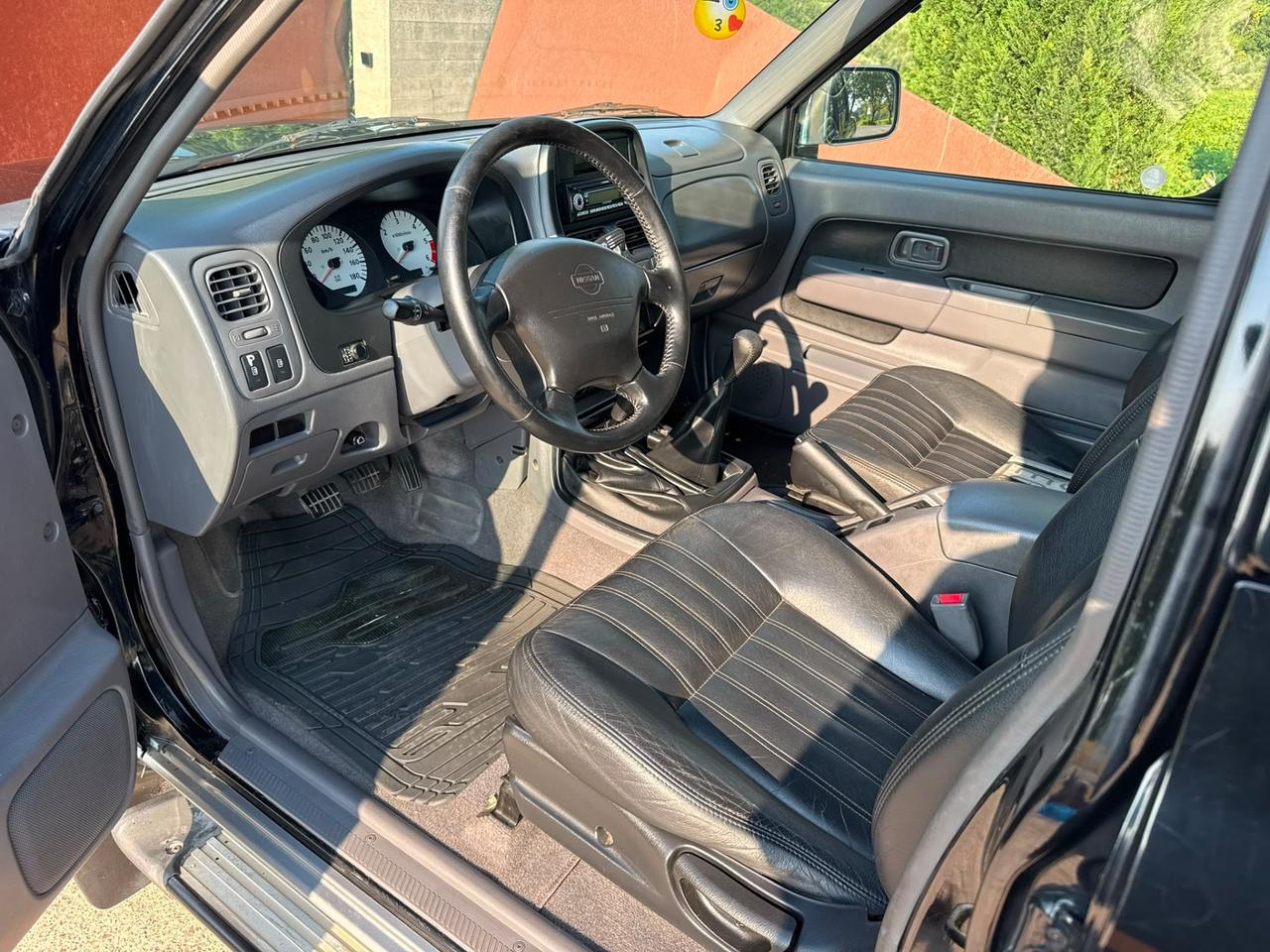 Nissan Pick Up Pick-up 2.5 TD 4 porte Double Cab Navara 2WD