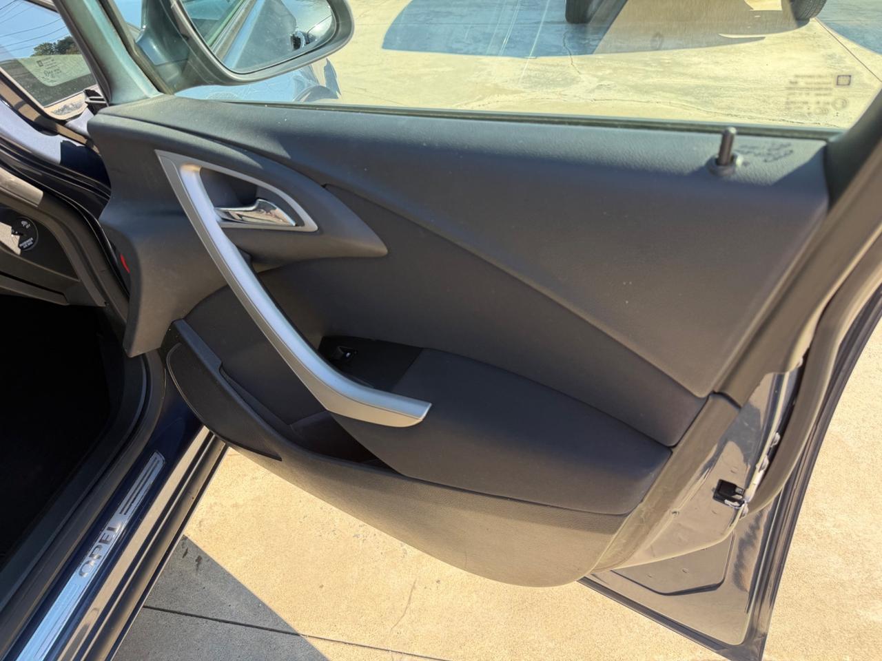 Opel Astra 1.7 CDTI 110CV 5 porte Cosmo / 174.000KM