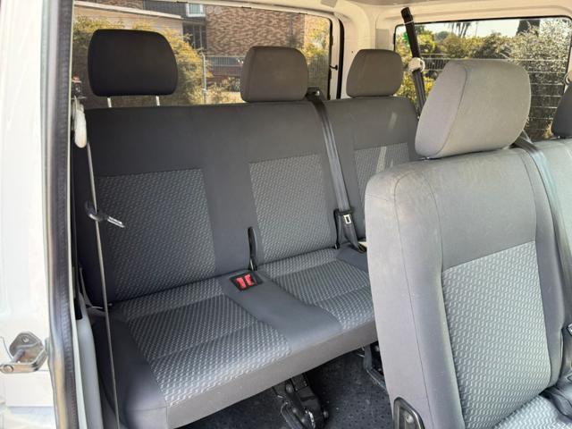 VOLKSWAGEN Transporter VW T5 2.0tdi 140cv 9Posti Euro6 Klima