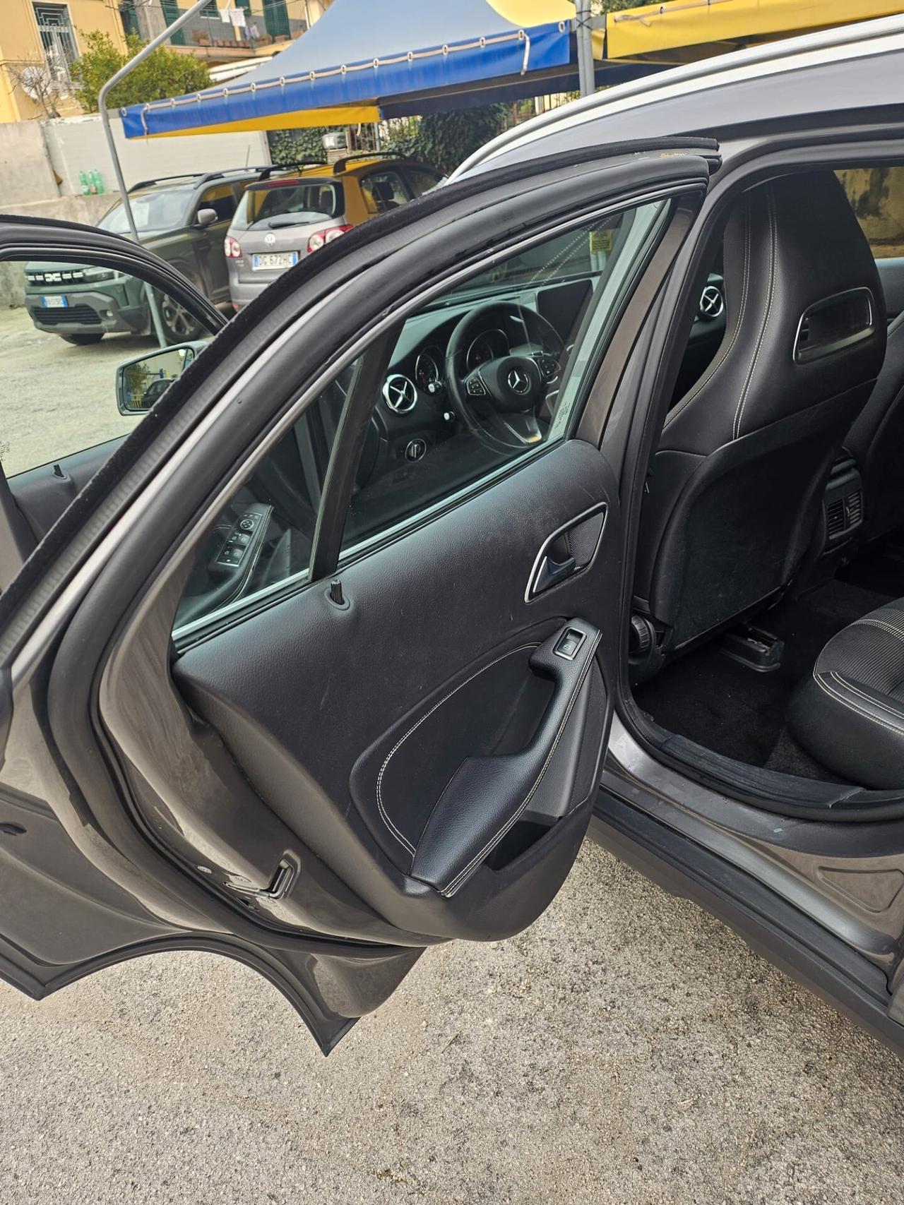 Mercedes-benz A 200 d Automatic Premium