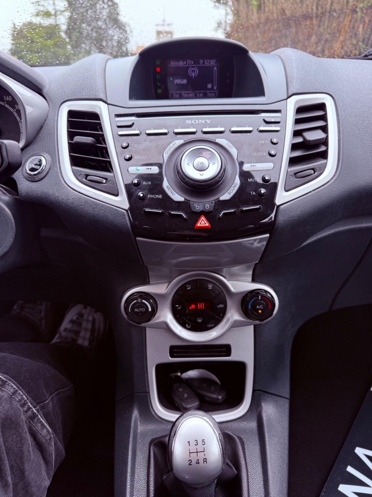 Ford Fiesta Diesel 1.4 TDCi euro5 NEOPATENTATI