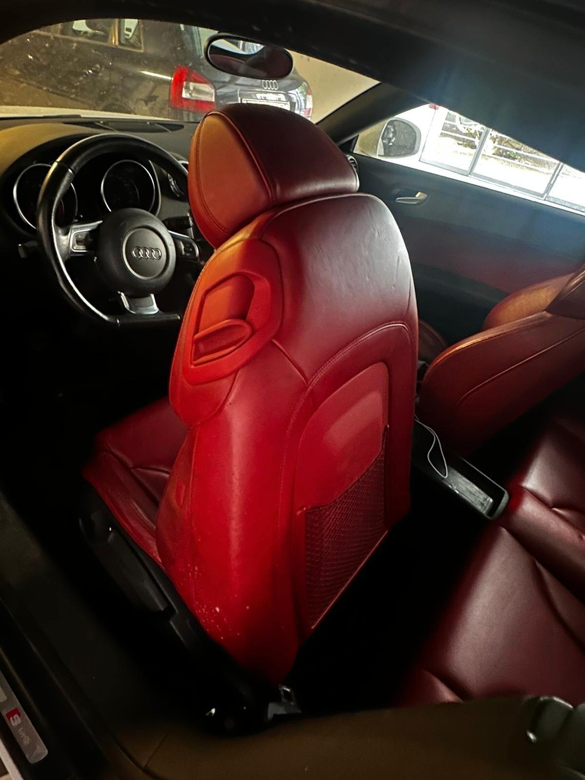 Audi TT Coupé 1.8 TFSI Advanced plus