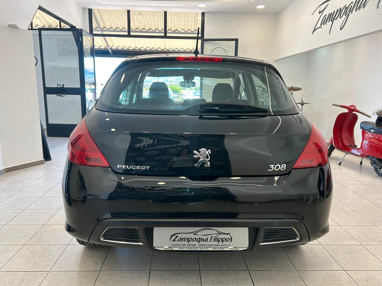 Peugeot 308 2.0 HDi 5p. Féline TETTO - 2007