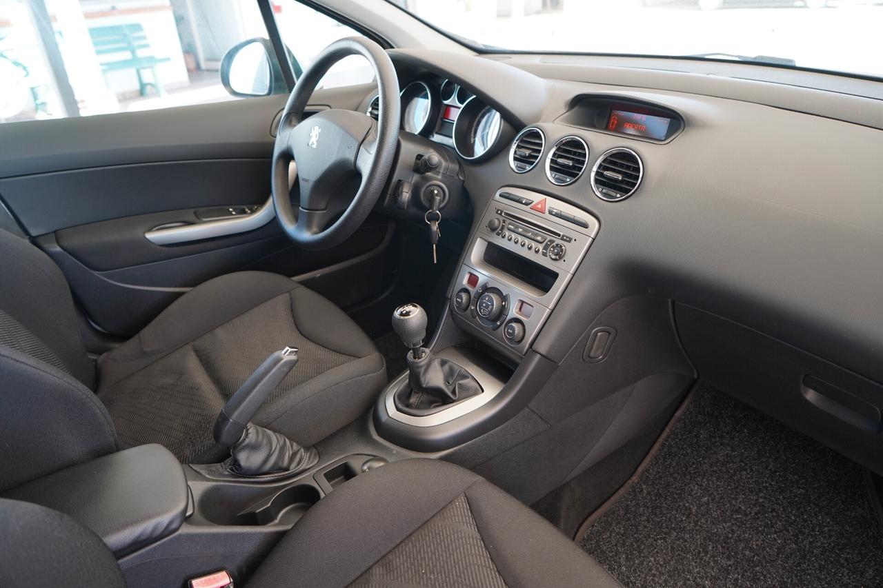 Peugeot 308 1.6 HDi 90CV 5 porte