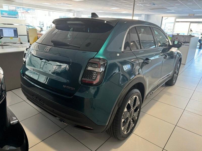 FIAT 600 (2023-->) 600 Hybrid 100 CV DCT MHEV L...