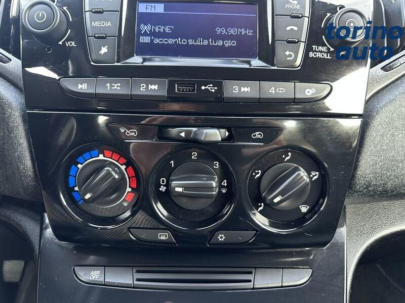 Lancia Ypsilon Ypsilon 1.0 firefly hybrid Silver s&s 70cv