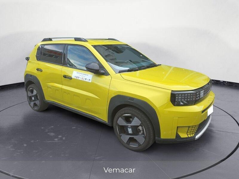 FIAT Grande Panda Elettrica La Prima 15mila km iva esposta
