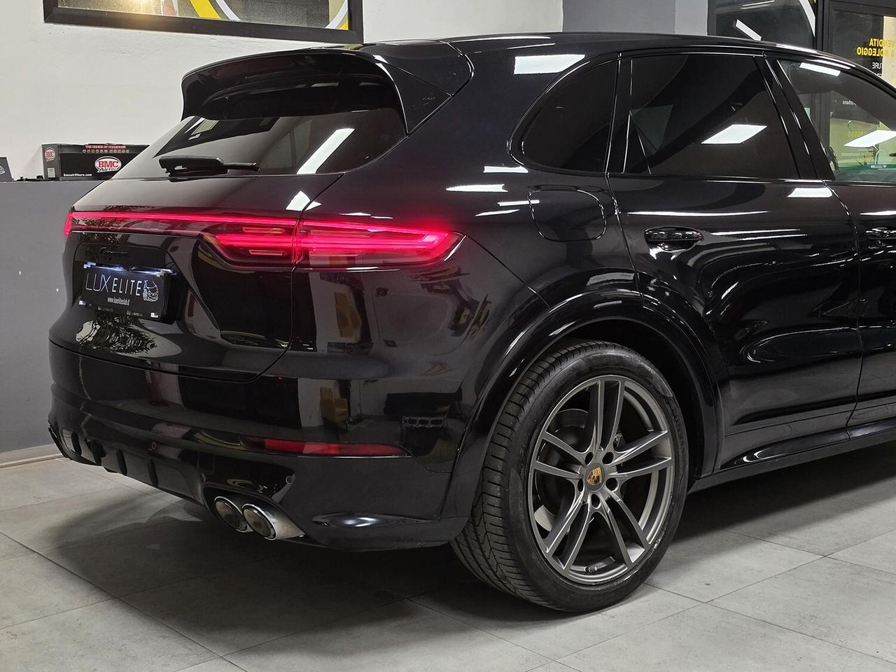 Porsche Cayenne III 3.0 e-hybrid tiptronic GARANZIA 12 MESI_TETTO_SERVICE BOOK PORSCHE_SOFT CLOSE