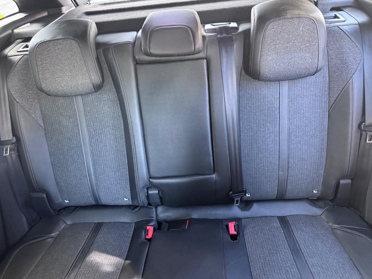 Peugeot 3008 1.6 BlueHDi 130 GT Line garanzia 12 mesi