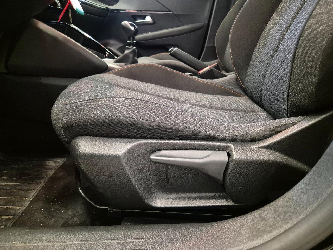 Peugeot 208 1.2 puretech Style s&s 100cv IN PROMO