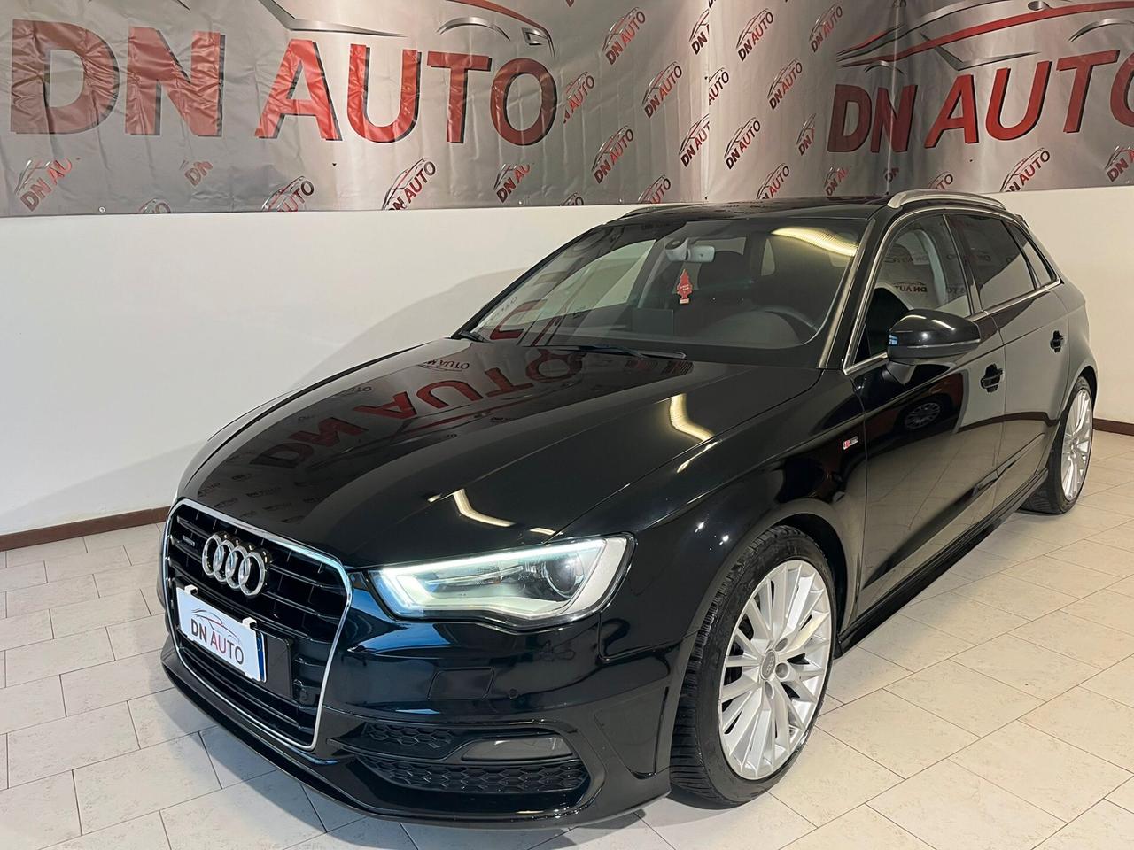 Audi A3 2.0 TDI 184 CV Sline Quattro Stronic