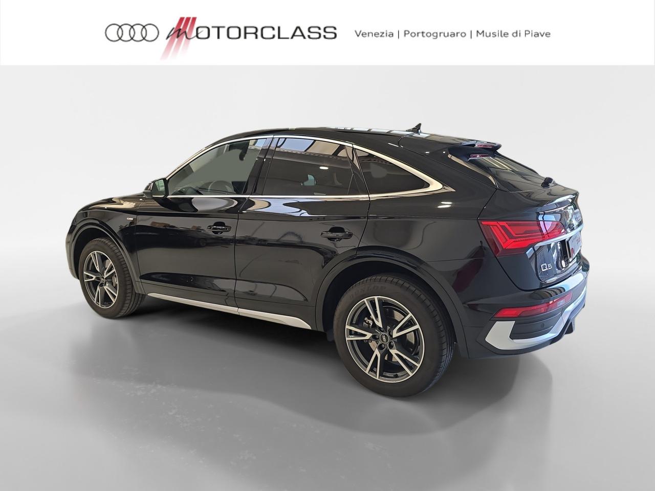 Audi Q5 sportback 40 2.0 tdi mhev 12v s line plus quattro s tronic