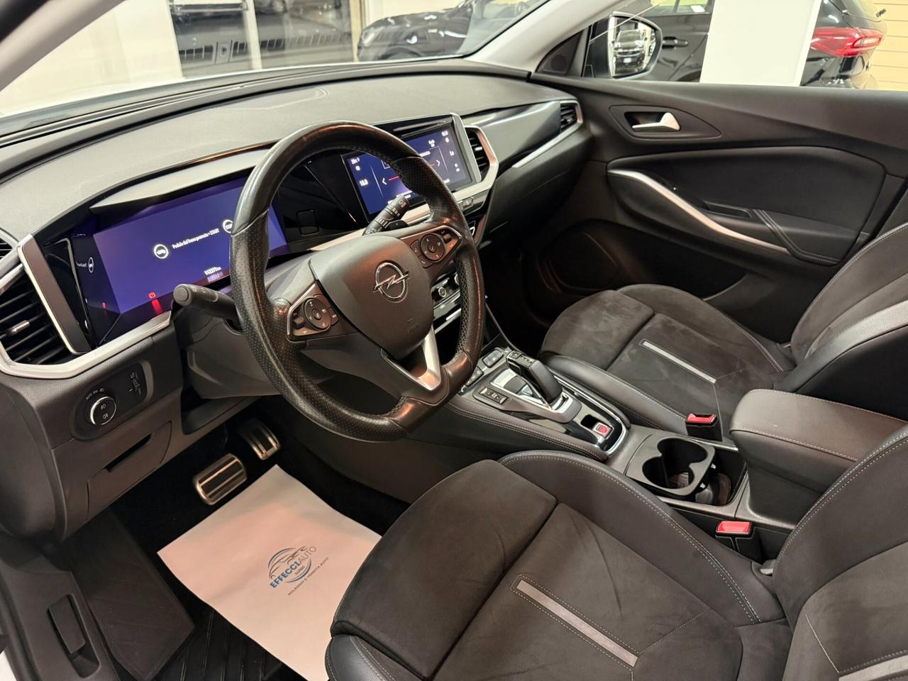 Opel Grandland 1.6 Plug-in Hybrid 300 CV GSe