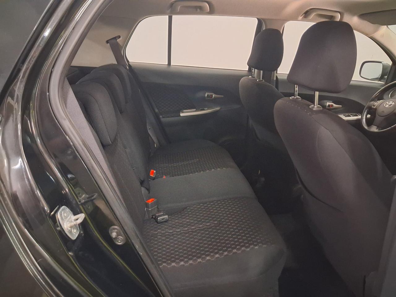 Toyota Urban Cruiser 1.4D unico prop 2009 AWD