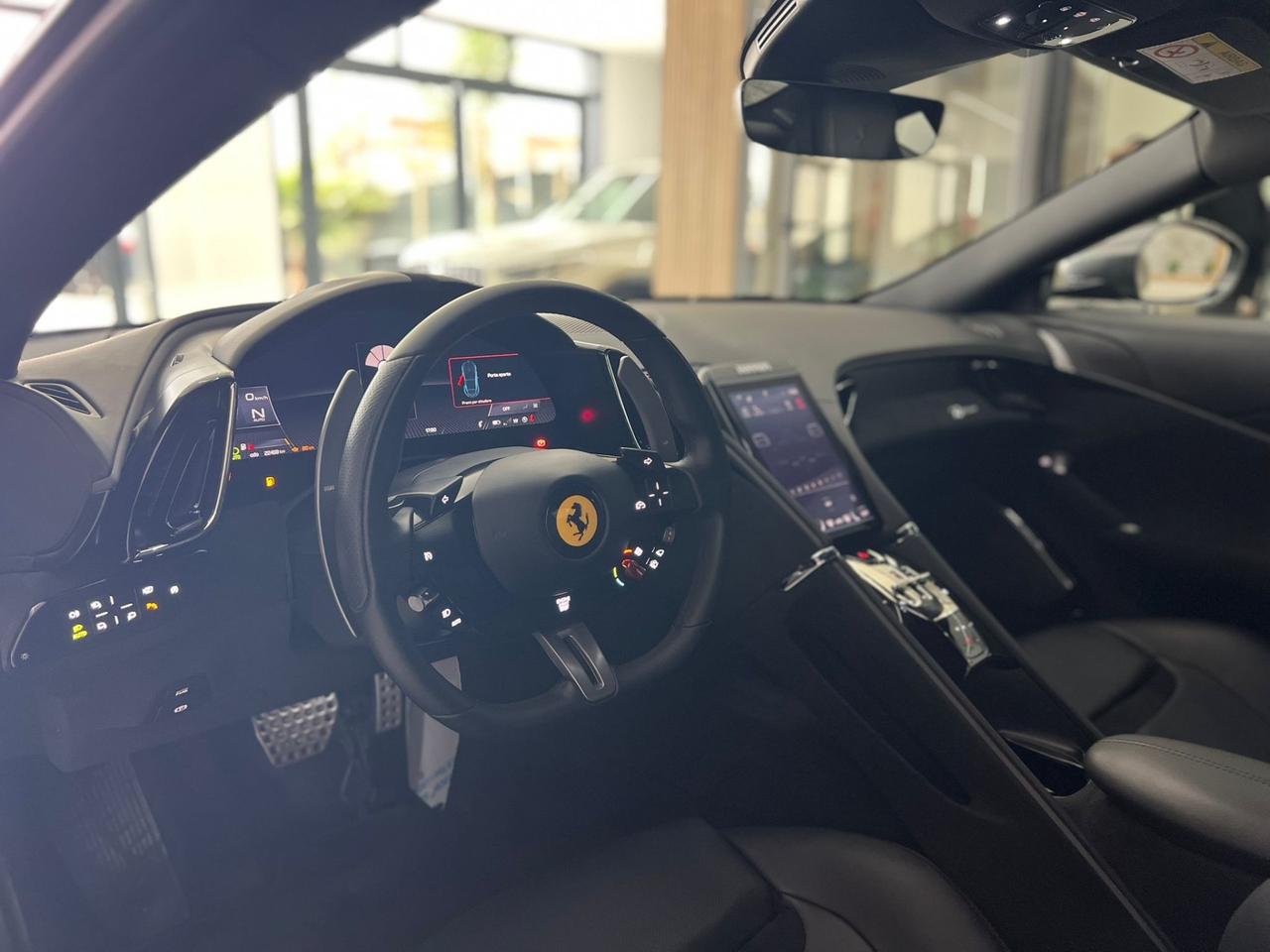 Ferrari Roma garanzia Ferrari pari al nuovo