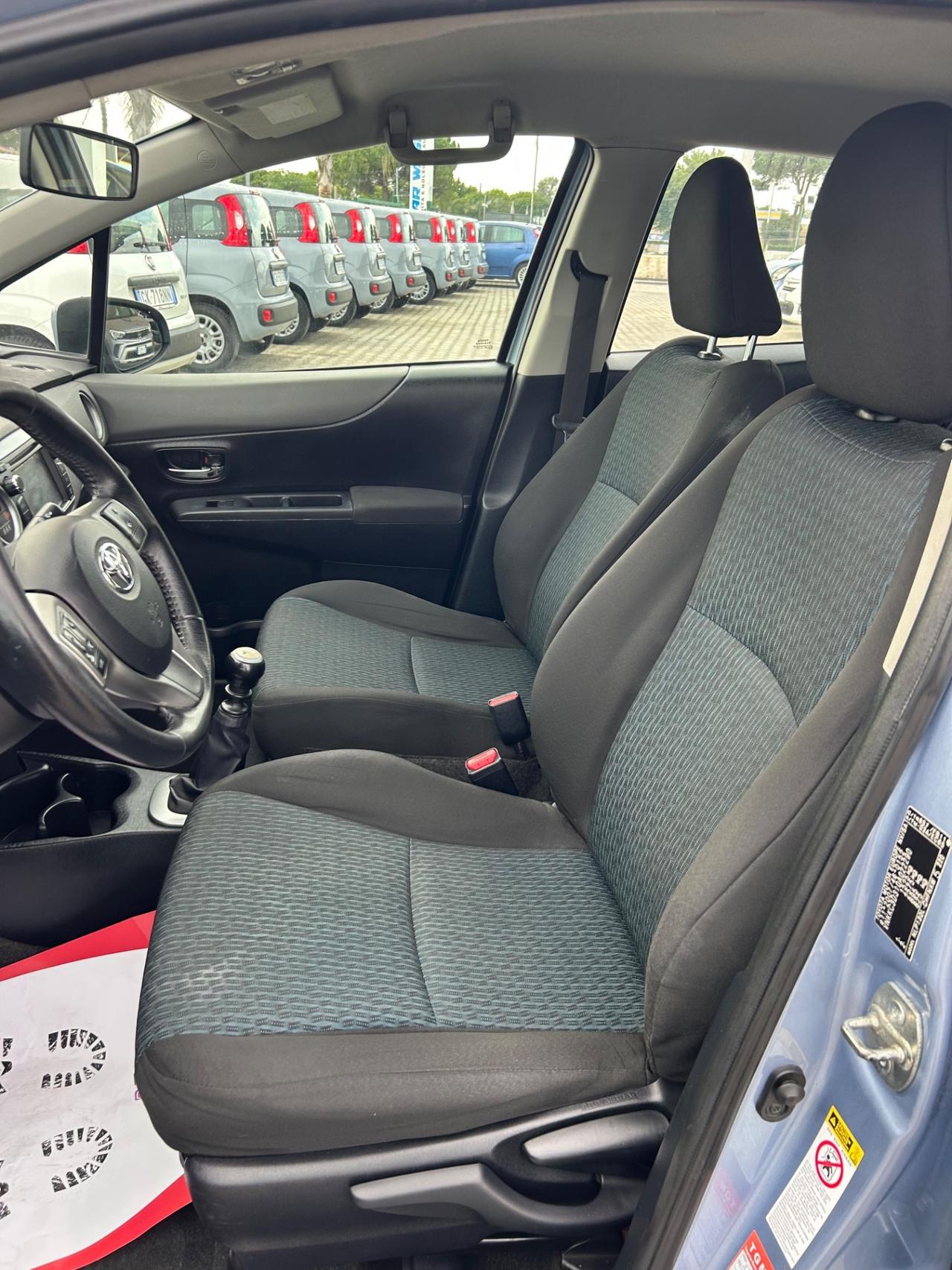 Toyota Yaris 1.4 D-4D 5 porte Lounge