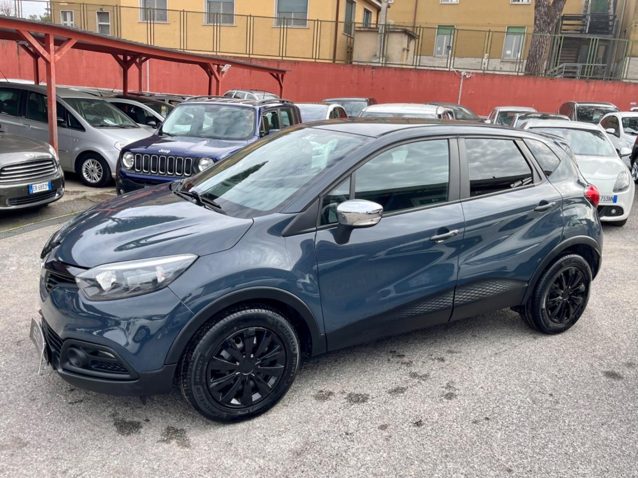 Captur 0.9 TCe 12V 90 CV/( 30 mila km )/unipro/rate