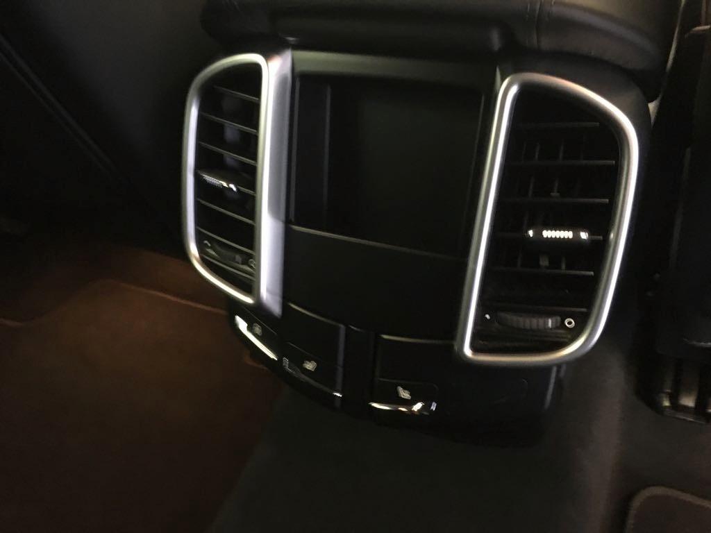 Porsche Cayenne 3.0 Diesel Platinum Edition