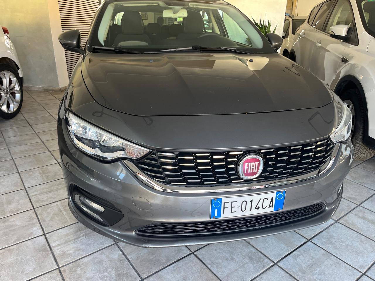 Fiat Tipo 1.6 Mjt 4 porte Lounge