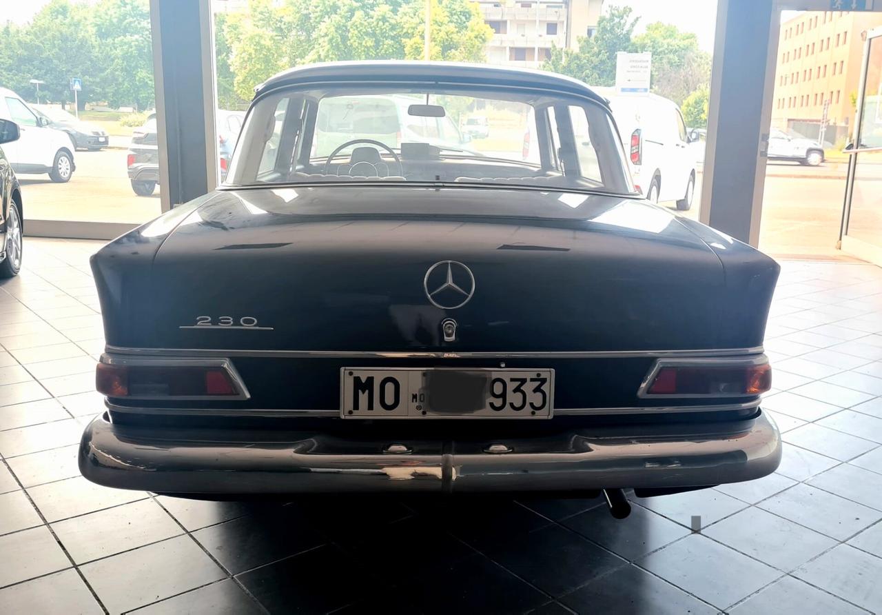 Mercedes-benz 230 W 110