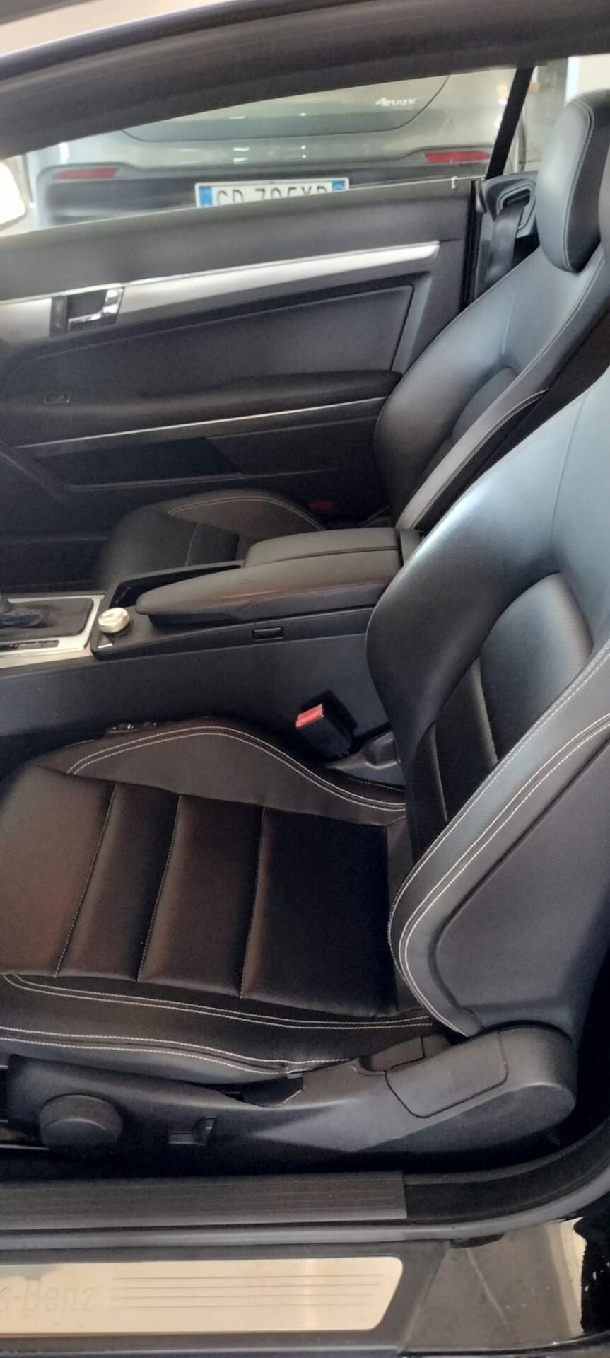 Mercedes-benz E 250 E 250 CDI Coupé BlueEFFICIENCY