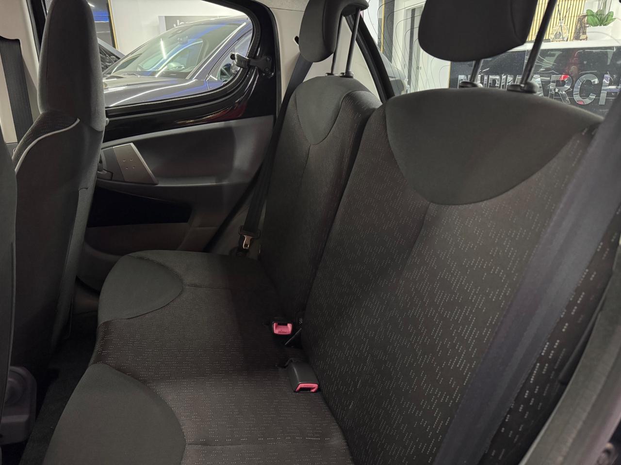 Peugeot 107 1.0 68CV 5p. Full Opt