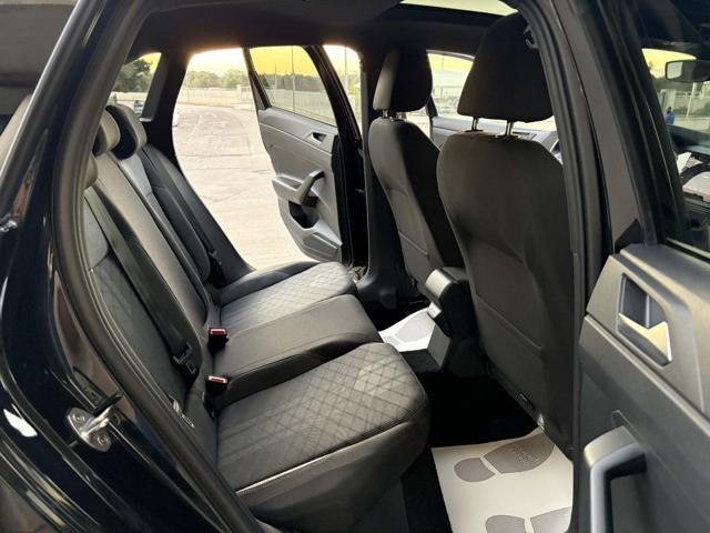 VOLKSWAGEN Taigo 1.0 TSI 110 CV DSG R-Line TETTO APR/PAN