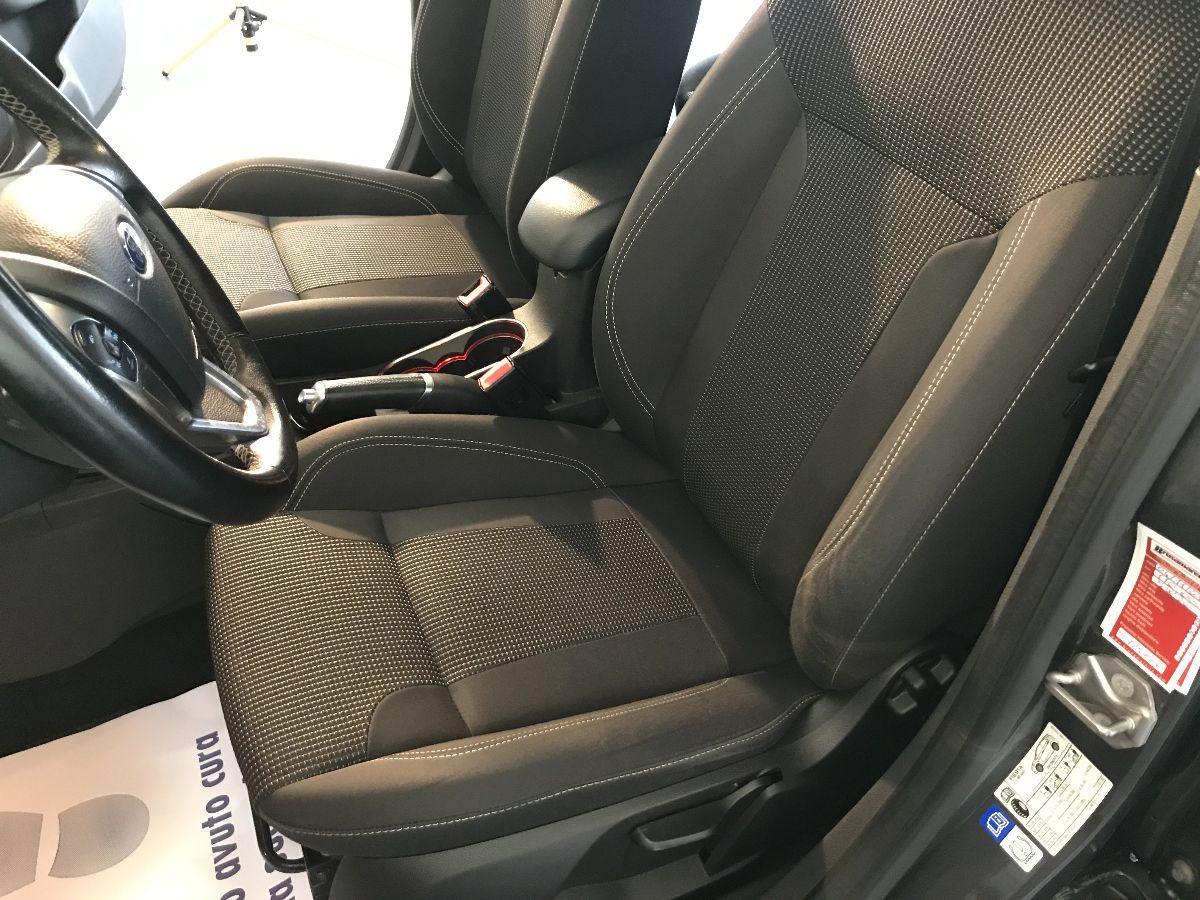 FORD Fiesta 1.5 TDCi 75 CV 5p. Titanium