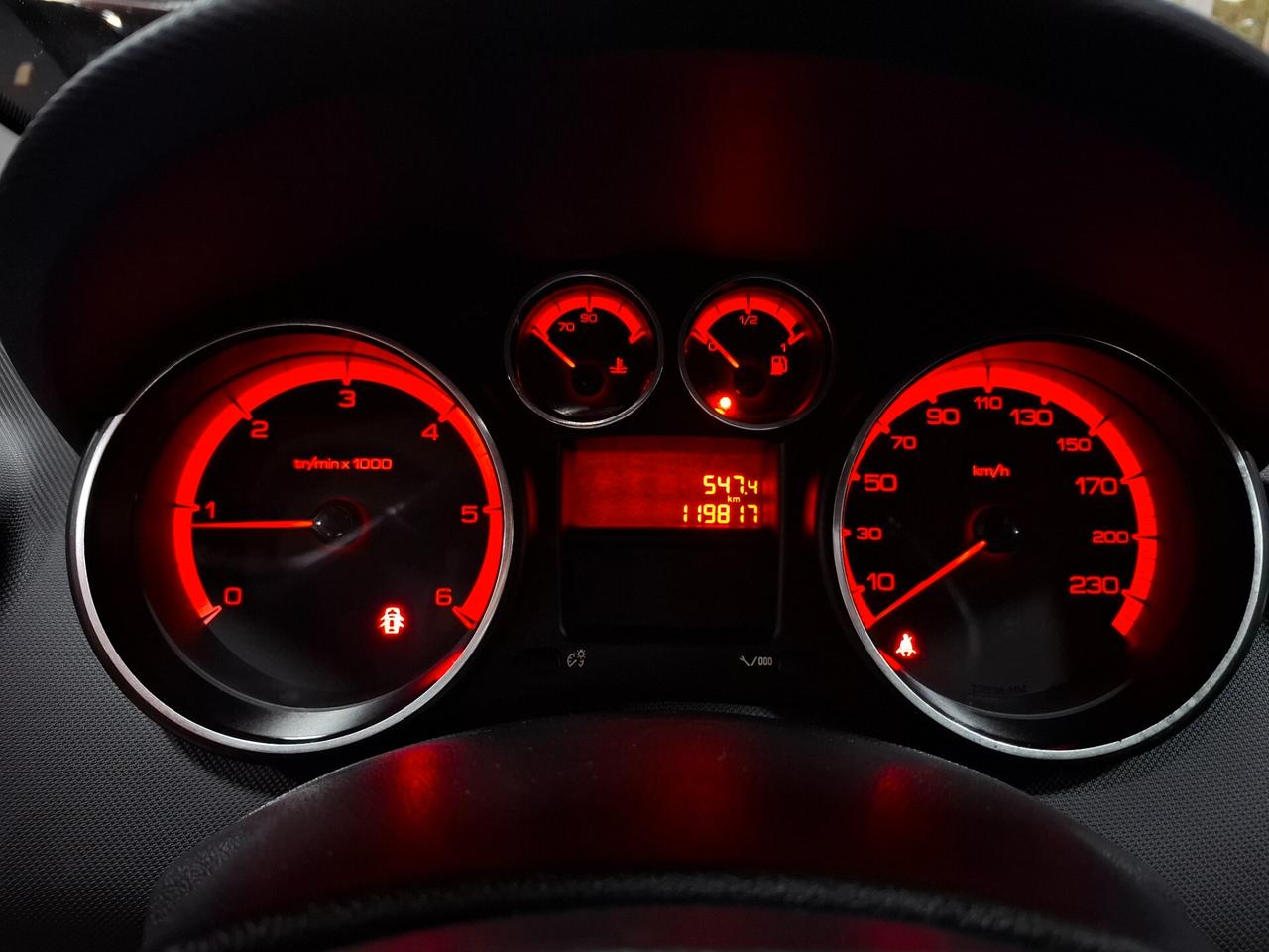 Peugeot 308 1.6 HDI Neopatentato