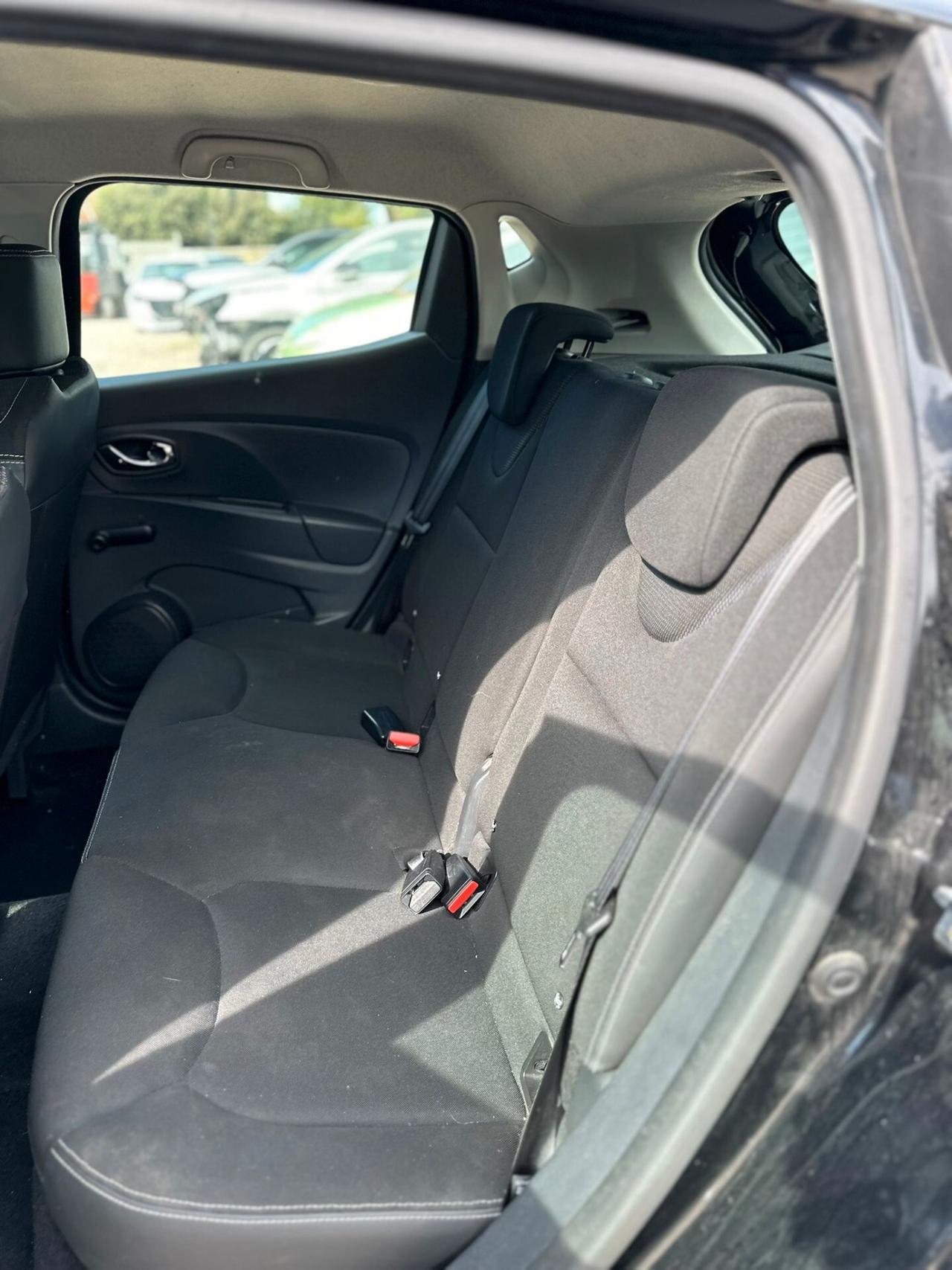 Renault Clio 1.5 dCi 8V 75CV 5 porte Live sinistrata incidentata