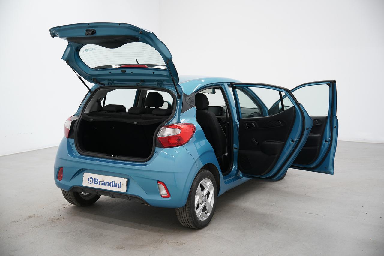 HYUNDAI i10 1.0 mpi Tech Connect Pack