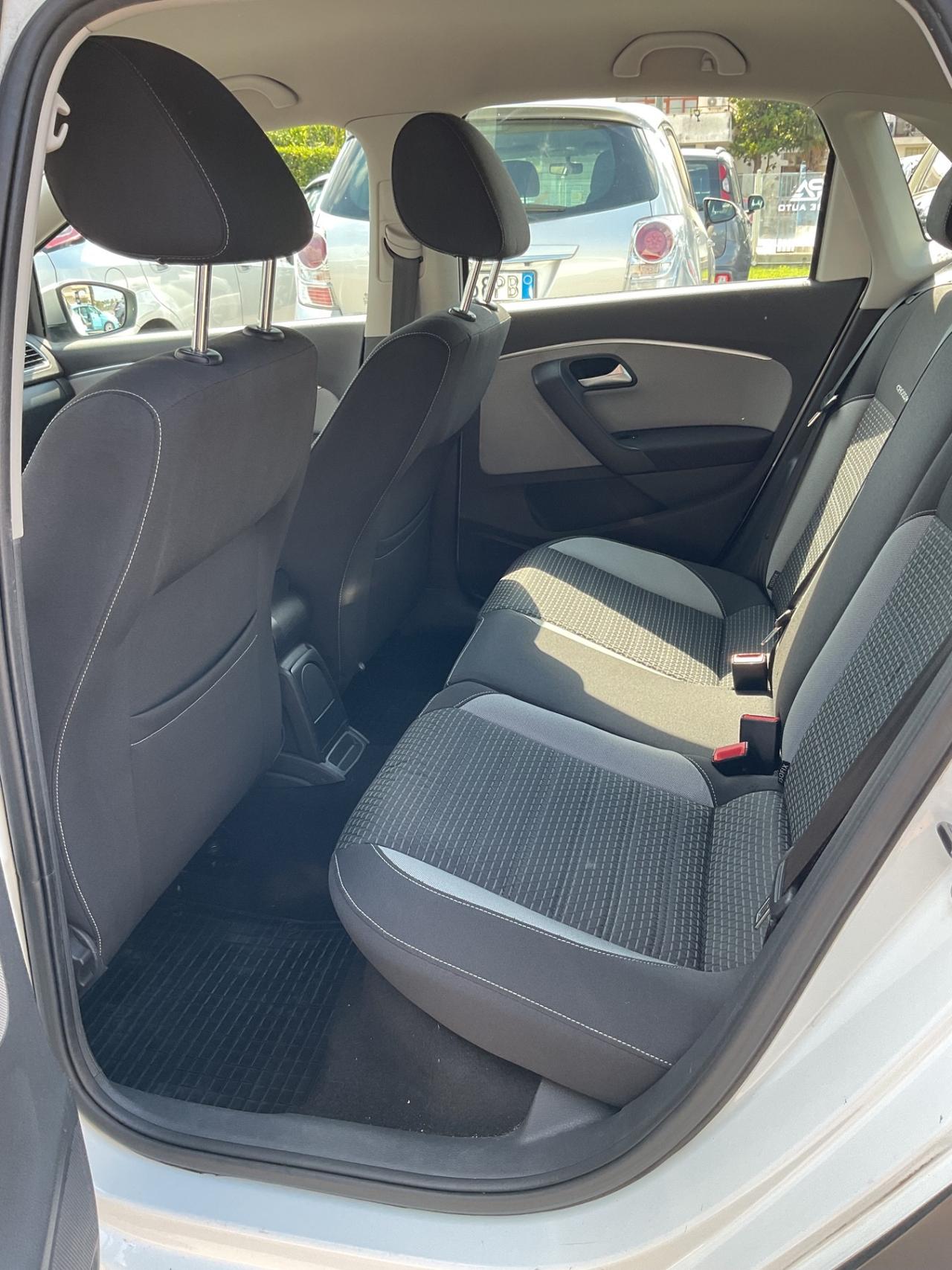 Volkswagen Polo Cross 1.4 TDI 90 CV DSG 5p.