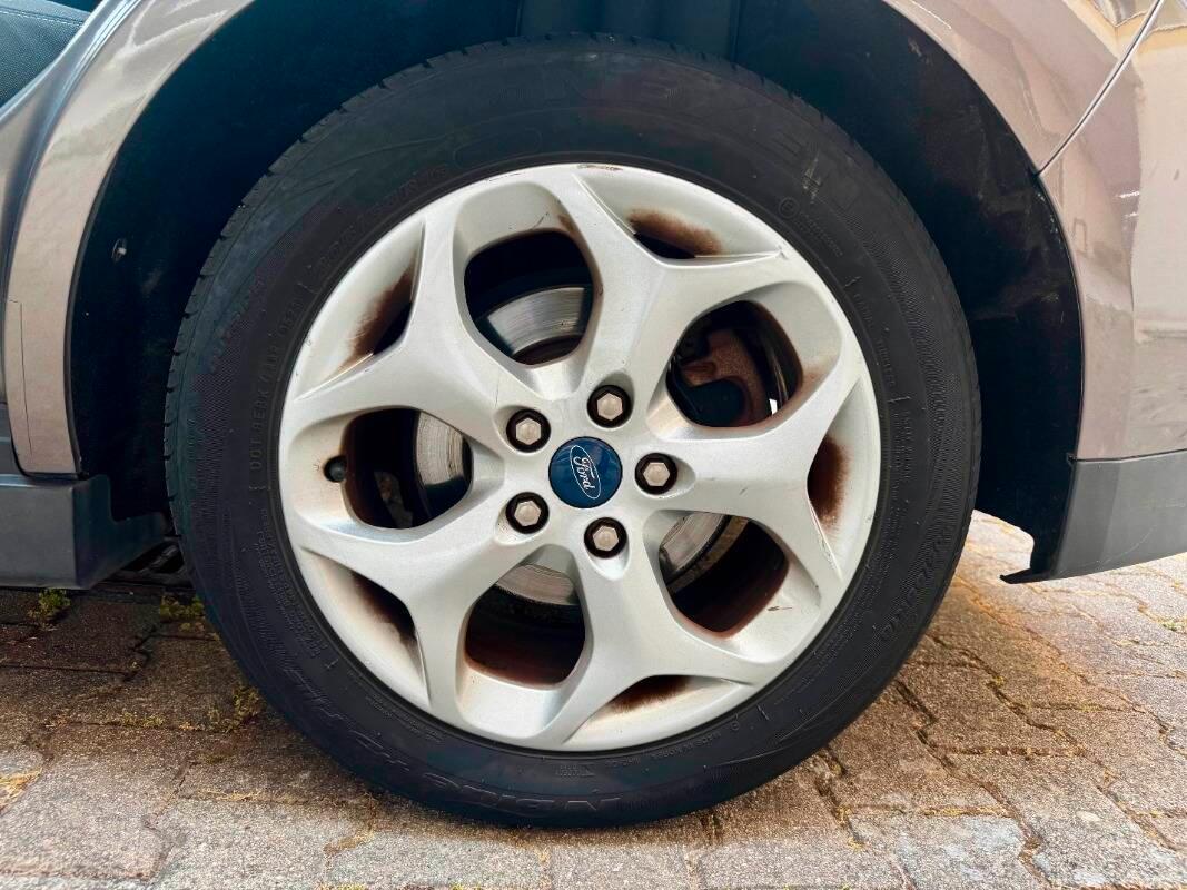 Ford C-Max 1.6 tdci Titanium 115cv dpf
