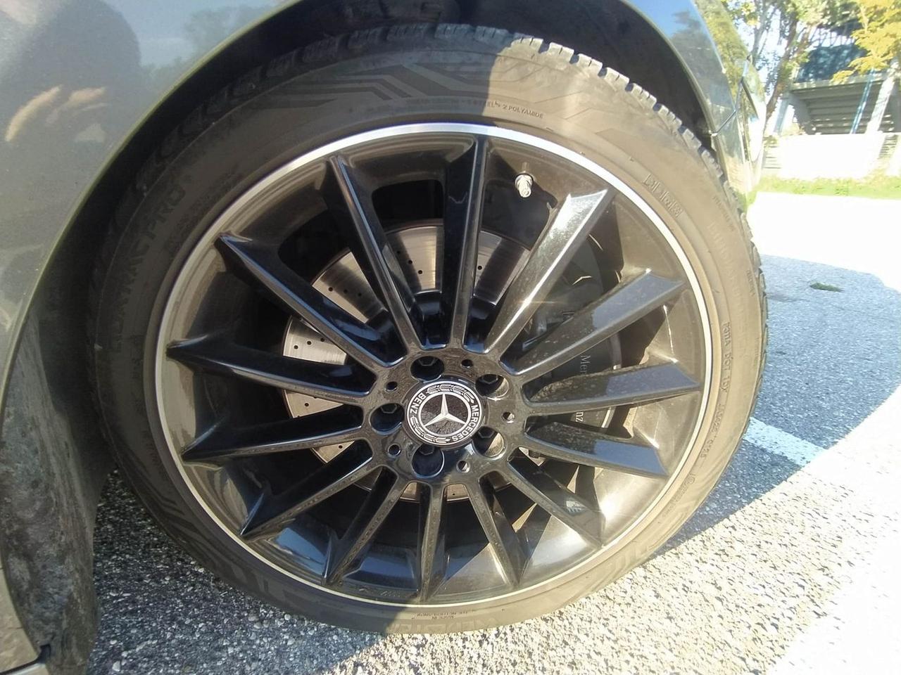 Mercedes-Benz A 250 PREMIUM #50030