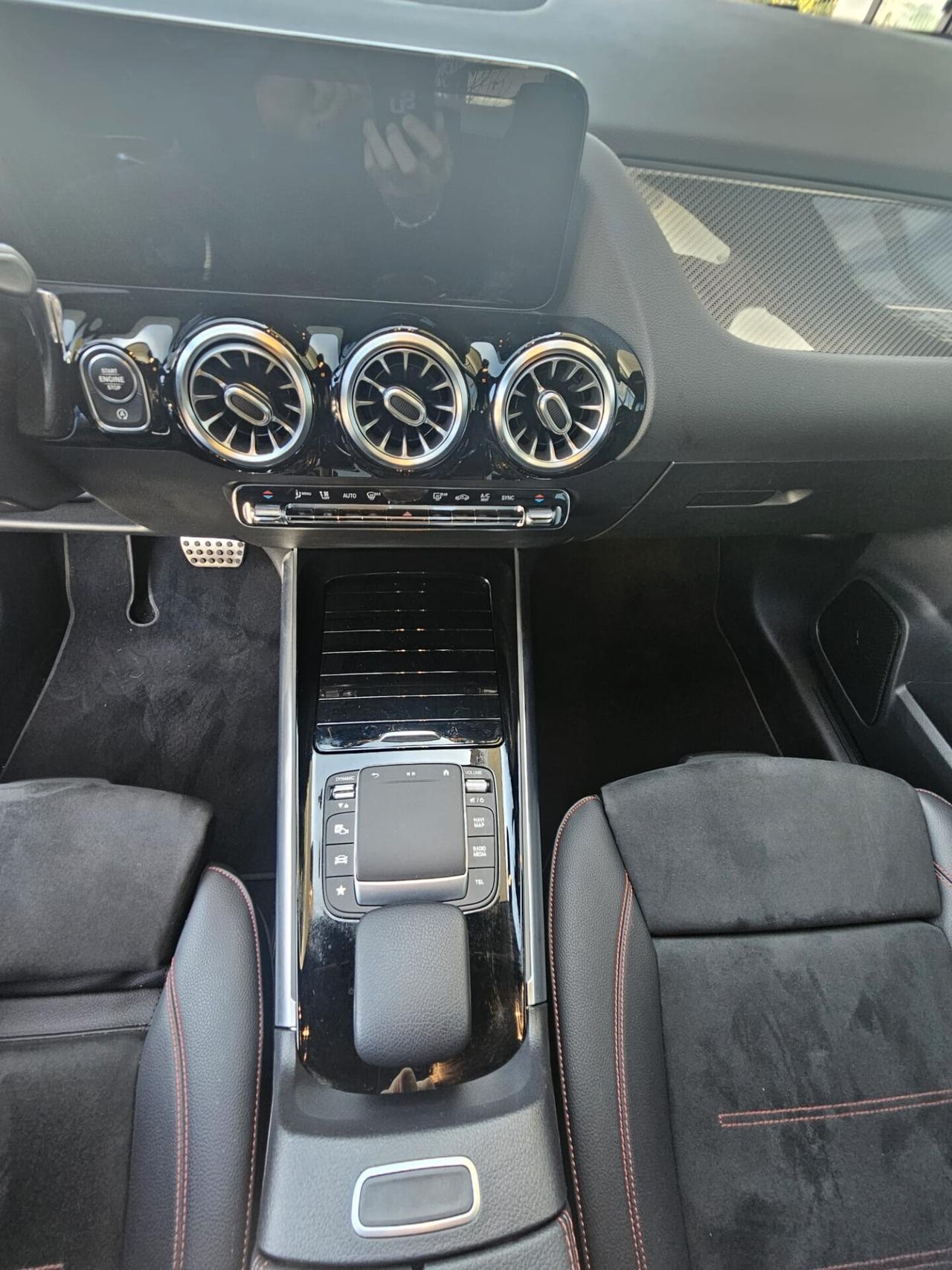 Mercedes-benz GLA 180 d Automatic Premium AMG