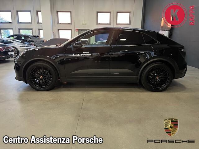Porsche Macan EV