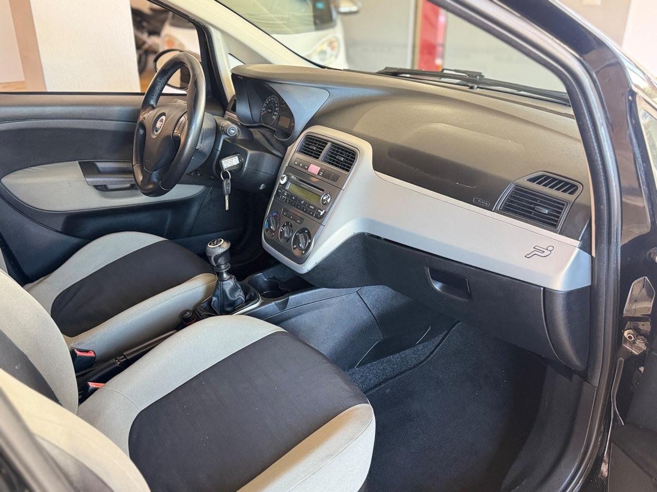 Fiat Grande Punto 1.3 MJT 90 CV 5 porte Dynamic