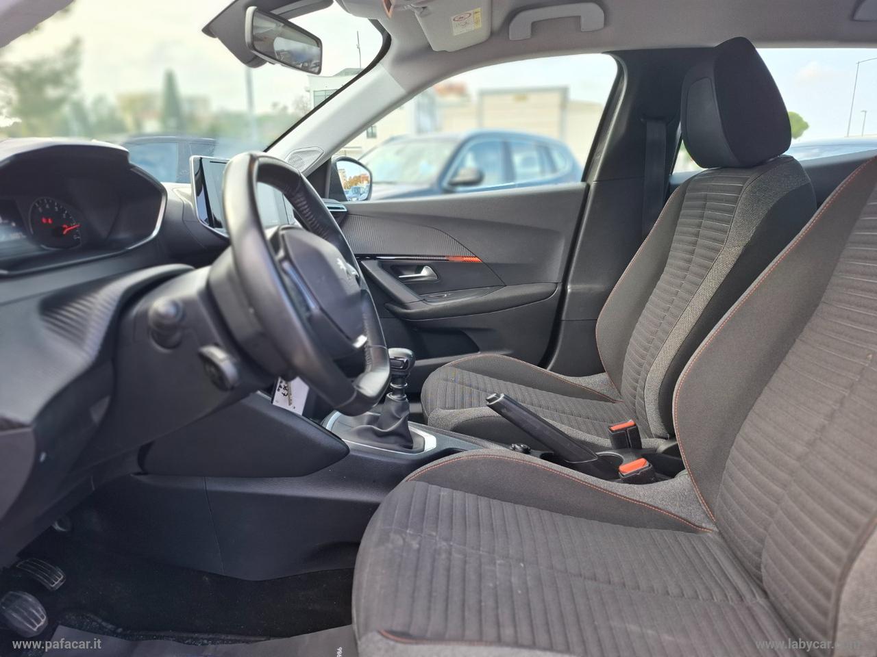 PEUGEOT 2008 BlueHDi 110 S&S Active