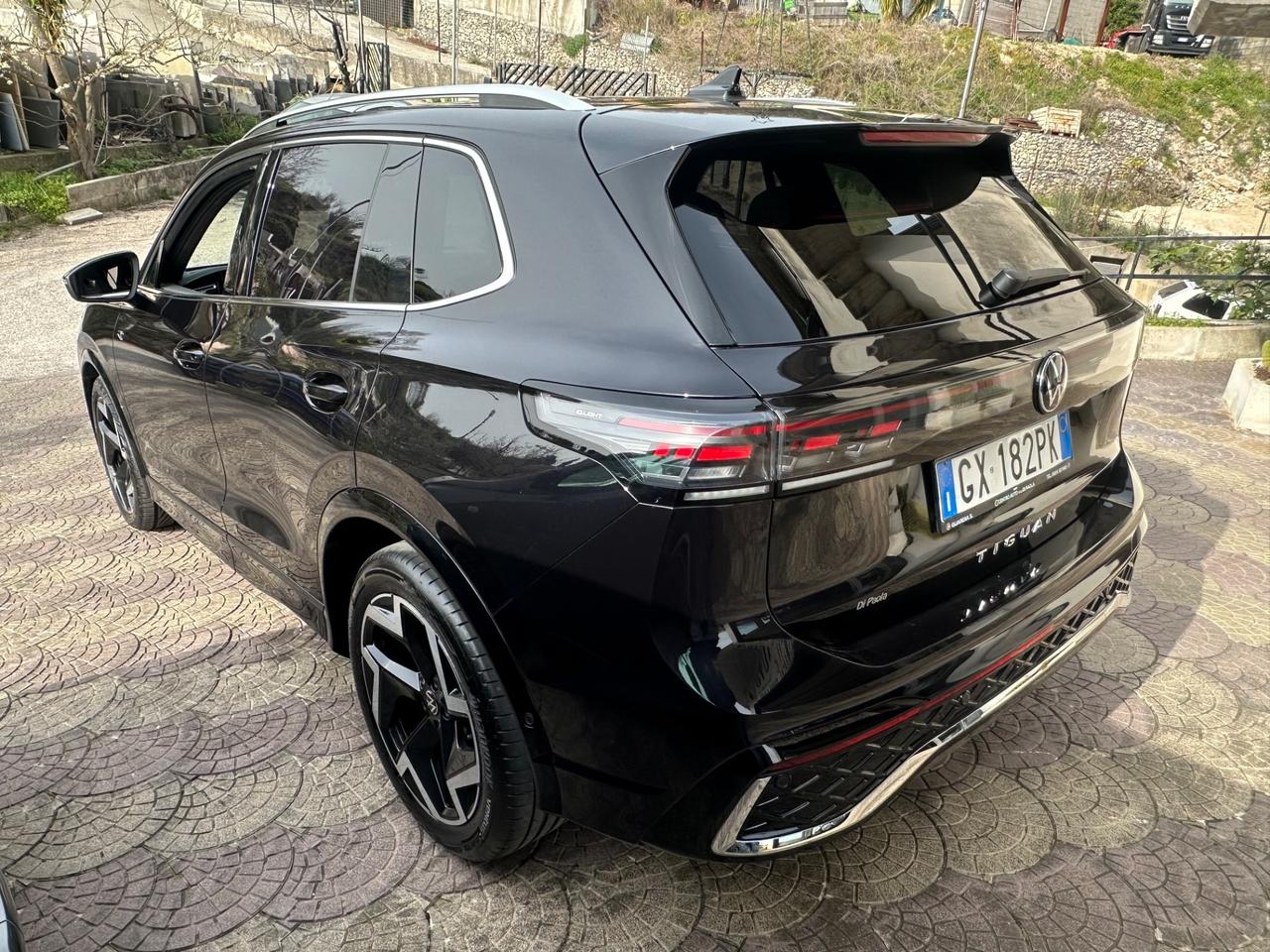 Volkswagen Tiguan 2.0 TDI 150 CV DSG R-Line Plus