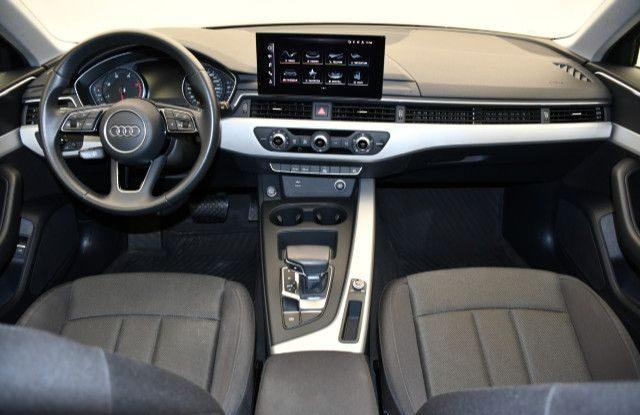 AUDI A4 Avant 30 TDI/136 CV S tronic