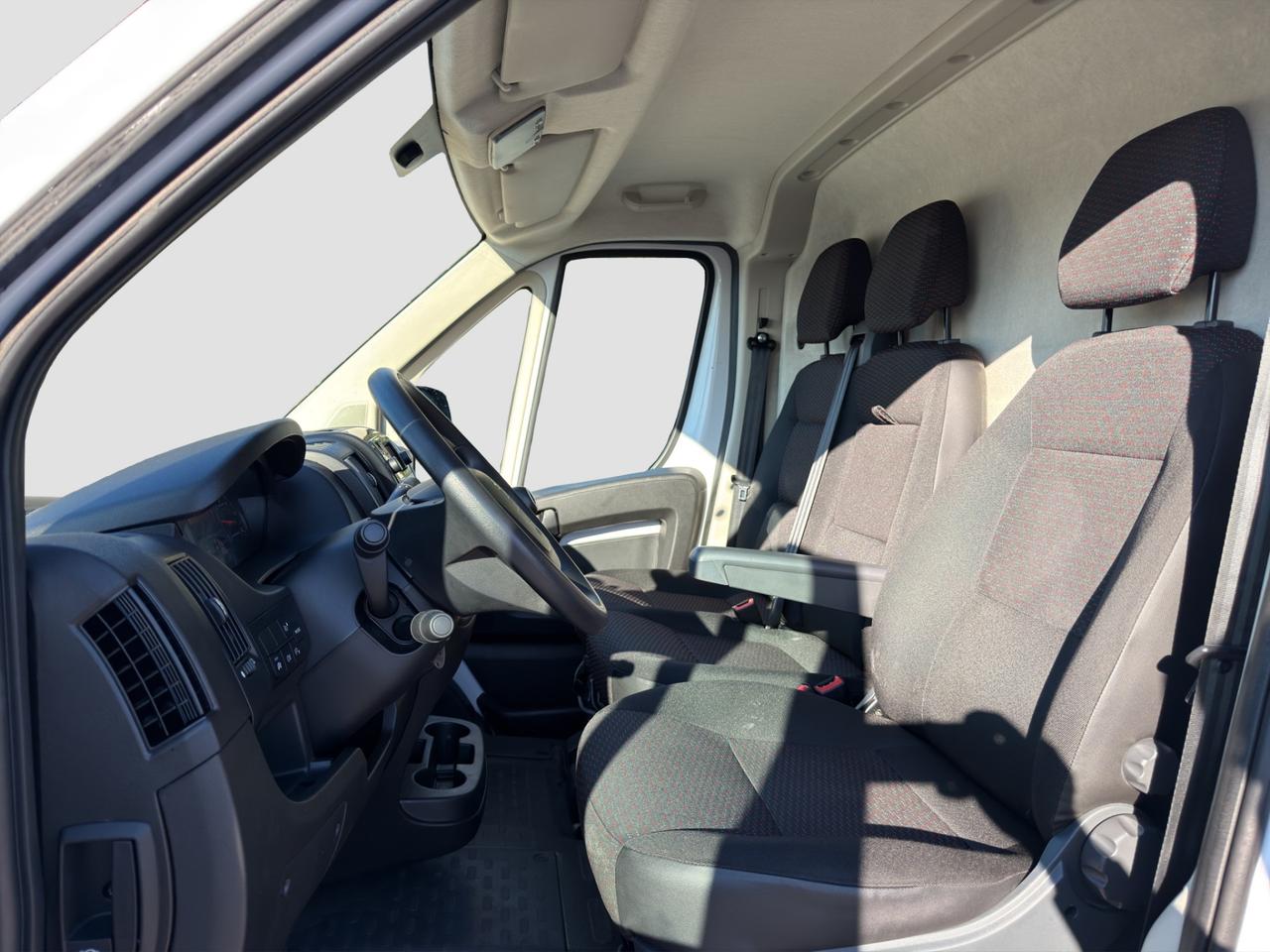 PEUGEOT Boxer (3ª serie) Boxer 328 2.2 BlueHDi 120 S&S PC-TN Furgone