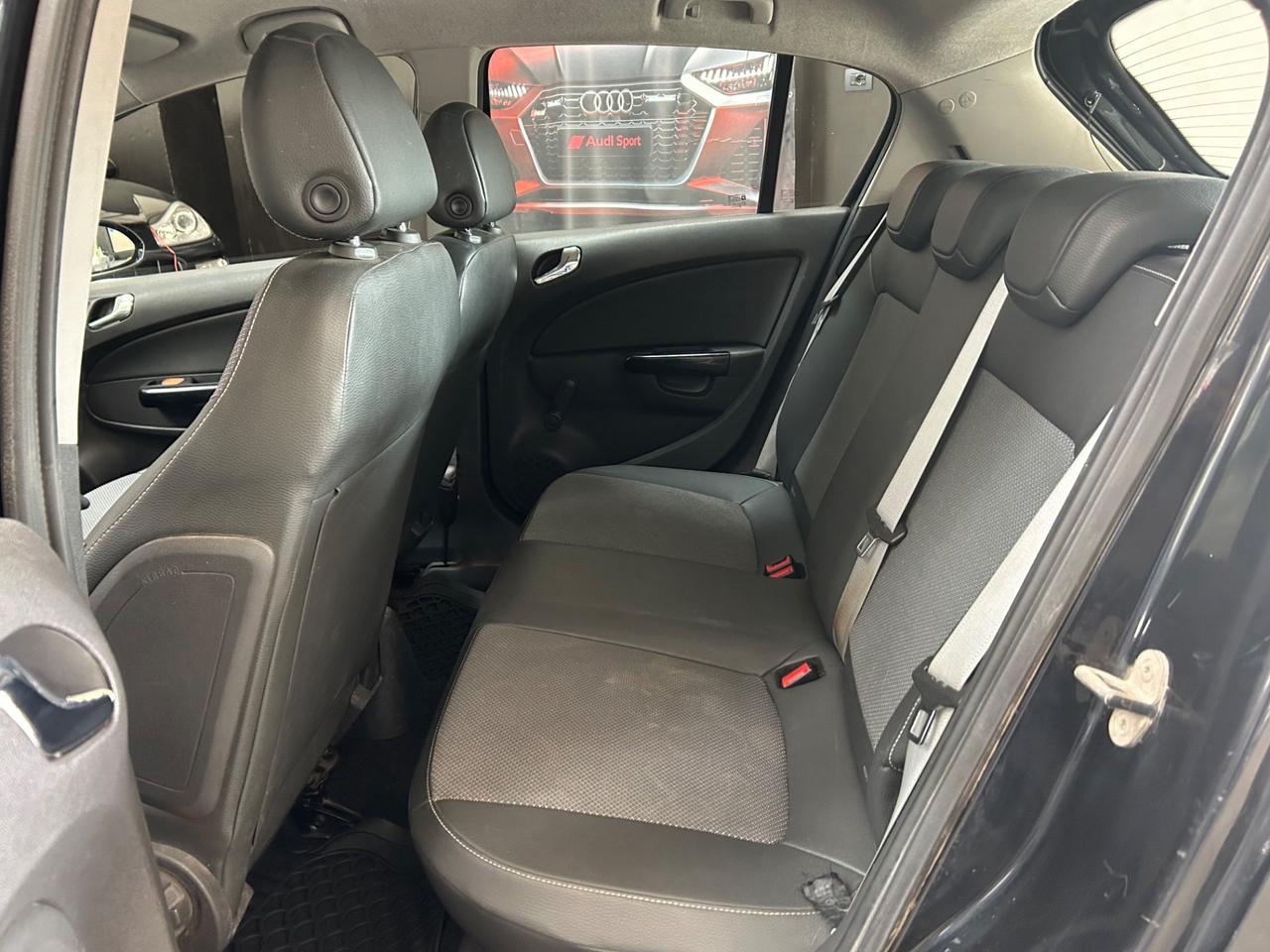 Opel Corsa Enjoy 1.2 benzina 80cv neopatentati
